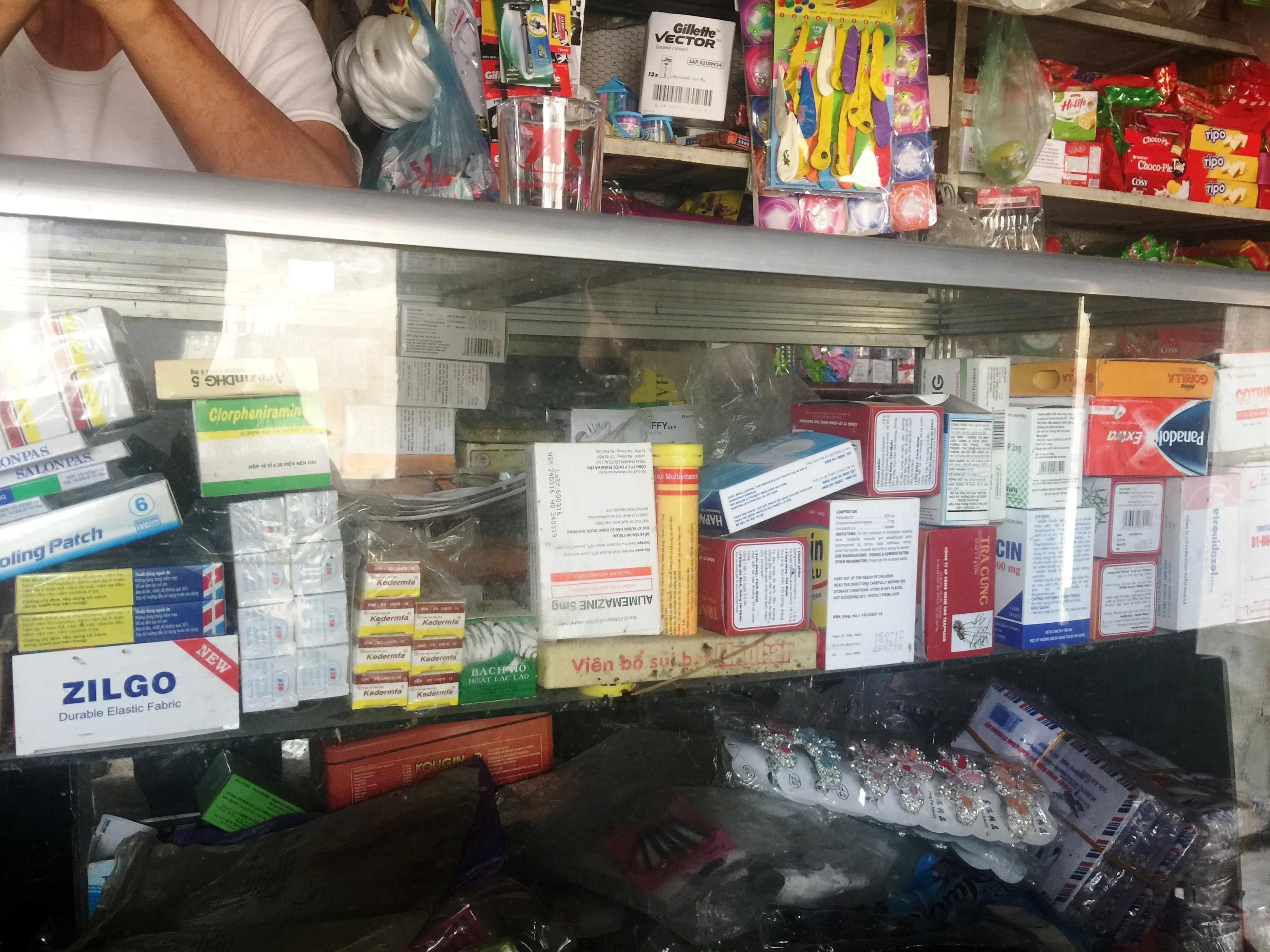 Bao giờ mới hết nạn thuốc lậu, thuốc giả?